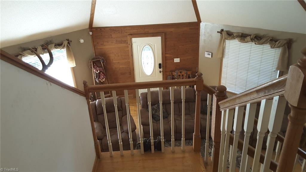 1472 Light Road Thomasville, NC 27360 - Photo 8 of 30