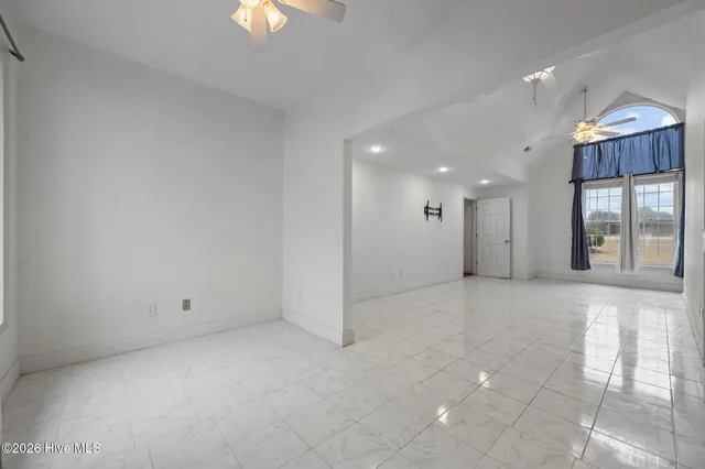 $510,000 | 2462 Highway 24, Beulaville, NC 28518