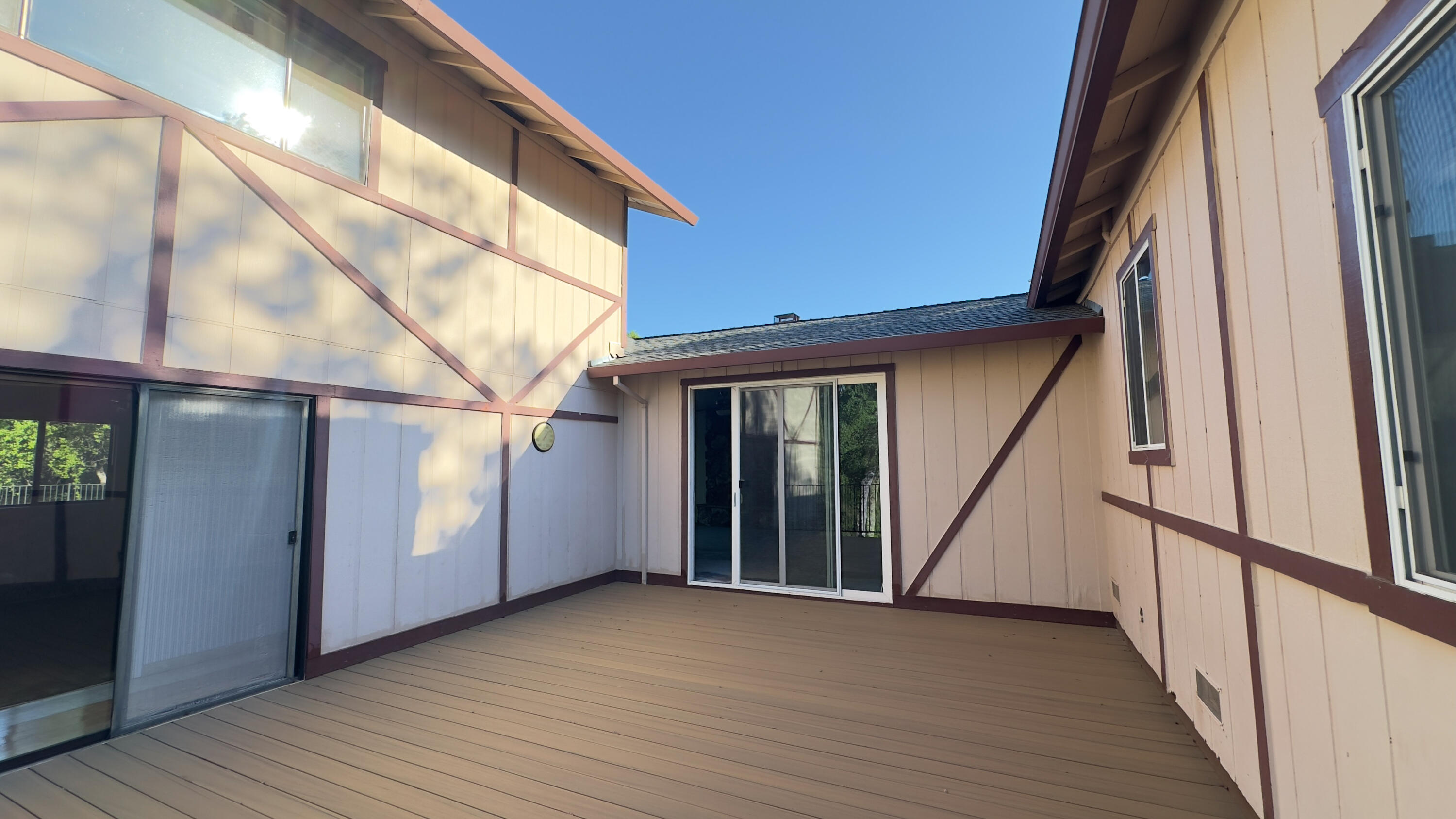 16588 Stanislaus Drive Redding, CA 96001 - Photo 40 of 53 a view of an entryway with wooden floor