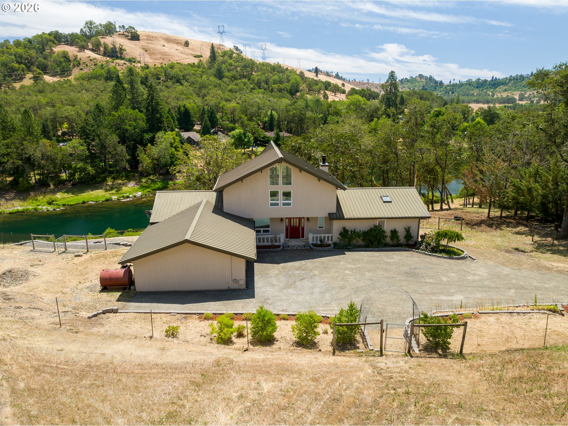 12839 North Bank Road Roseburg, OR 97470 - Photo 47 of 48