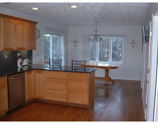 22 Sylvan Road Billerica, MA 01821 - Photo 8 of 29