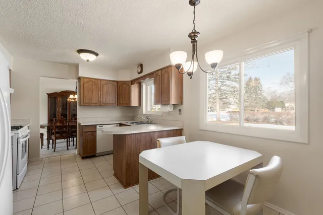 $469,000 | 634 Pompano Lane, Palatine, IL 60074