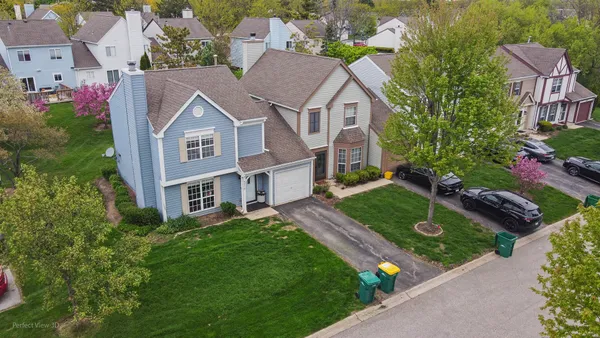 $269,000 | 5218 Willow Court, Gurnee, IL 60031