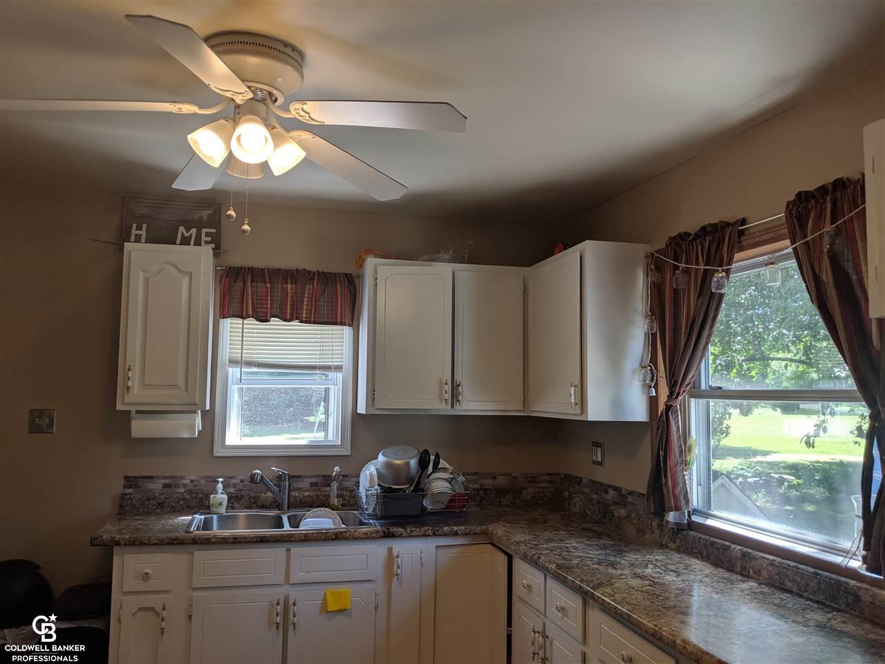 12901 Yale Road Yale, MI 48097 - Photo 4 of 45