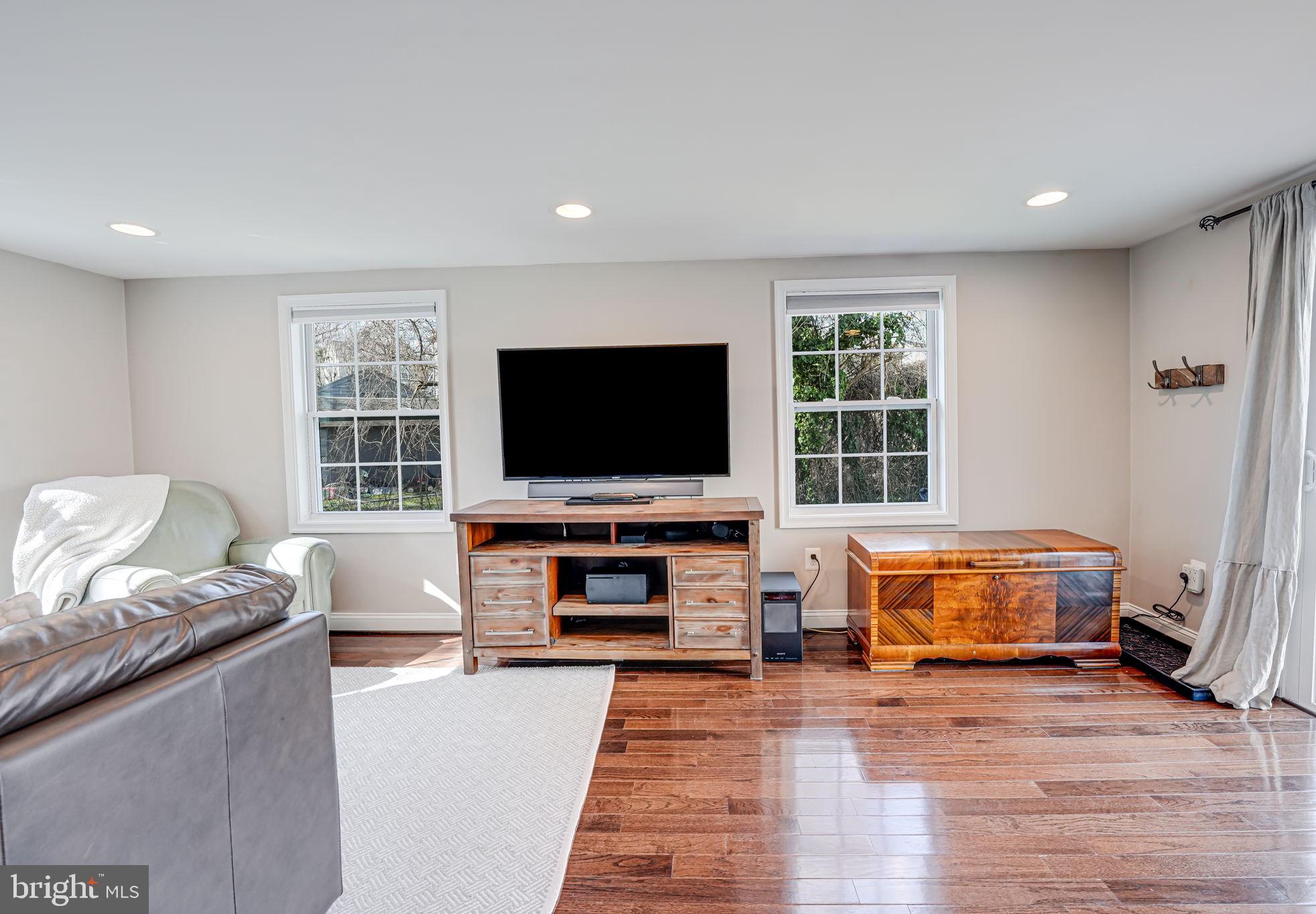 2006 Griffith Road Falls Church, VA 22043 - Photo 14 of 29 Gallery Image 14