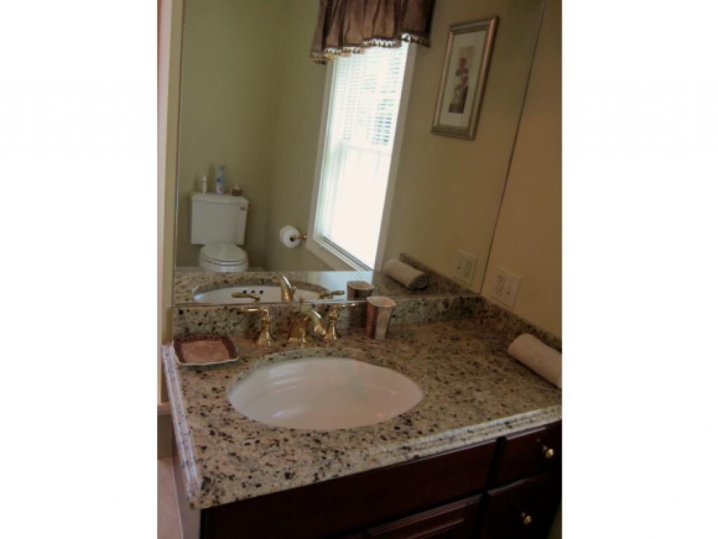 131 Diamond Hill Road Candia, NH 03034 - Photo 20 of 36