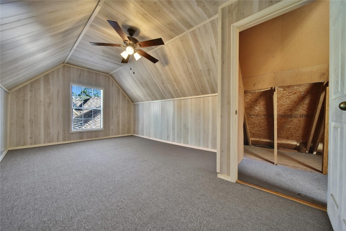 3622 Chessnut Glen Drive Spring, TX 77388 - Photo 30 of 38 a view of a livingroom with a staircase