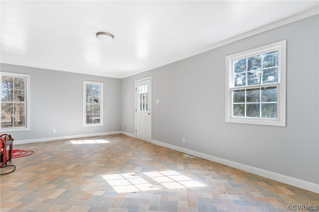 79 Columbia Road Cartersville, VA 23027 - Photo 11 of 42 Gallery Image 11