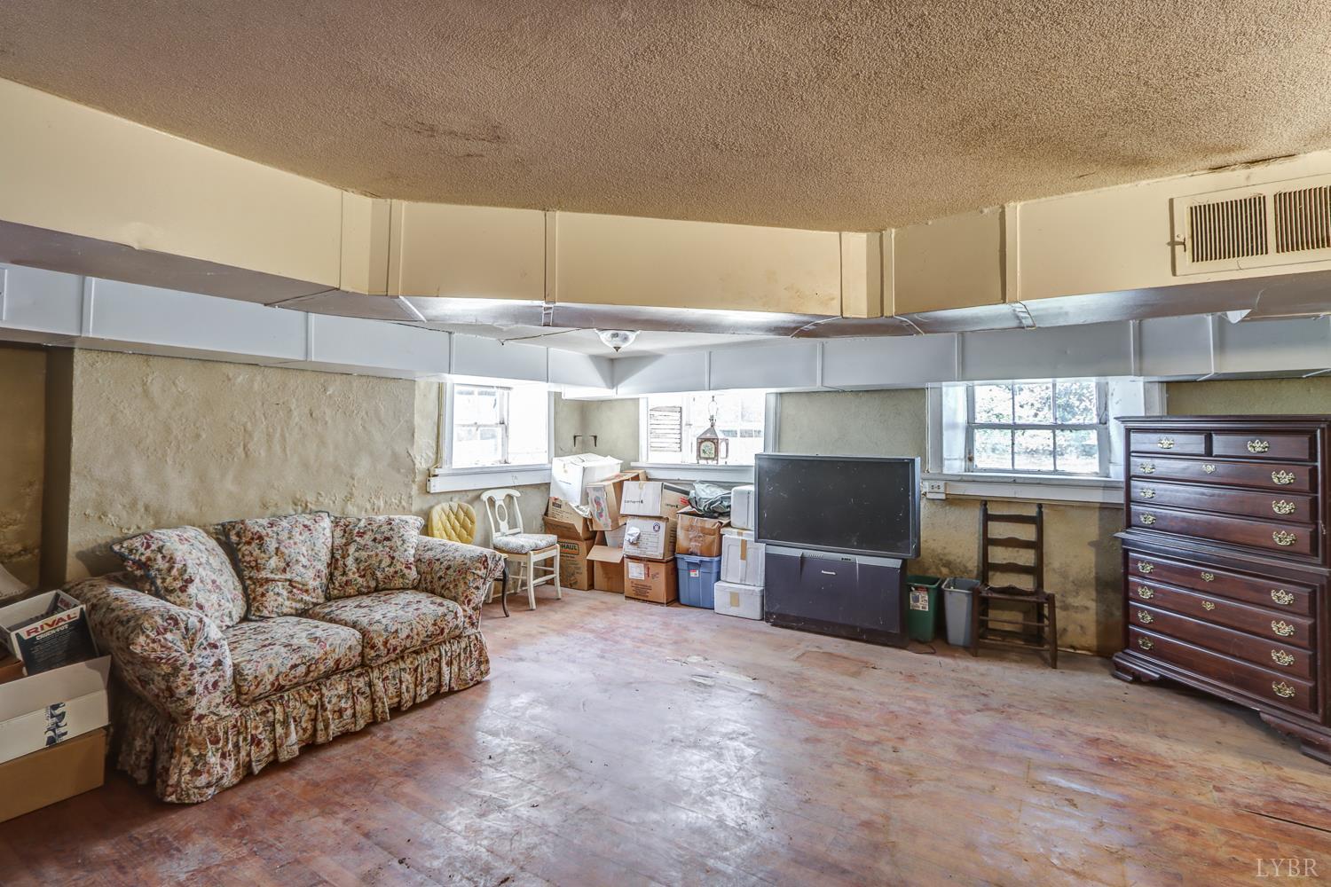 2710 Goode Station Road Goode, VA 24556 - Photo 51 of 93