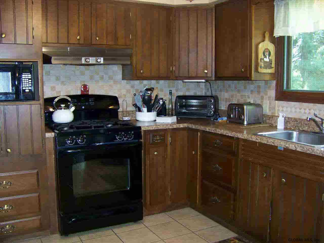 1527 West River Road Moreau, NY 12831 - Photo 11 of 32 Photo 11