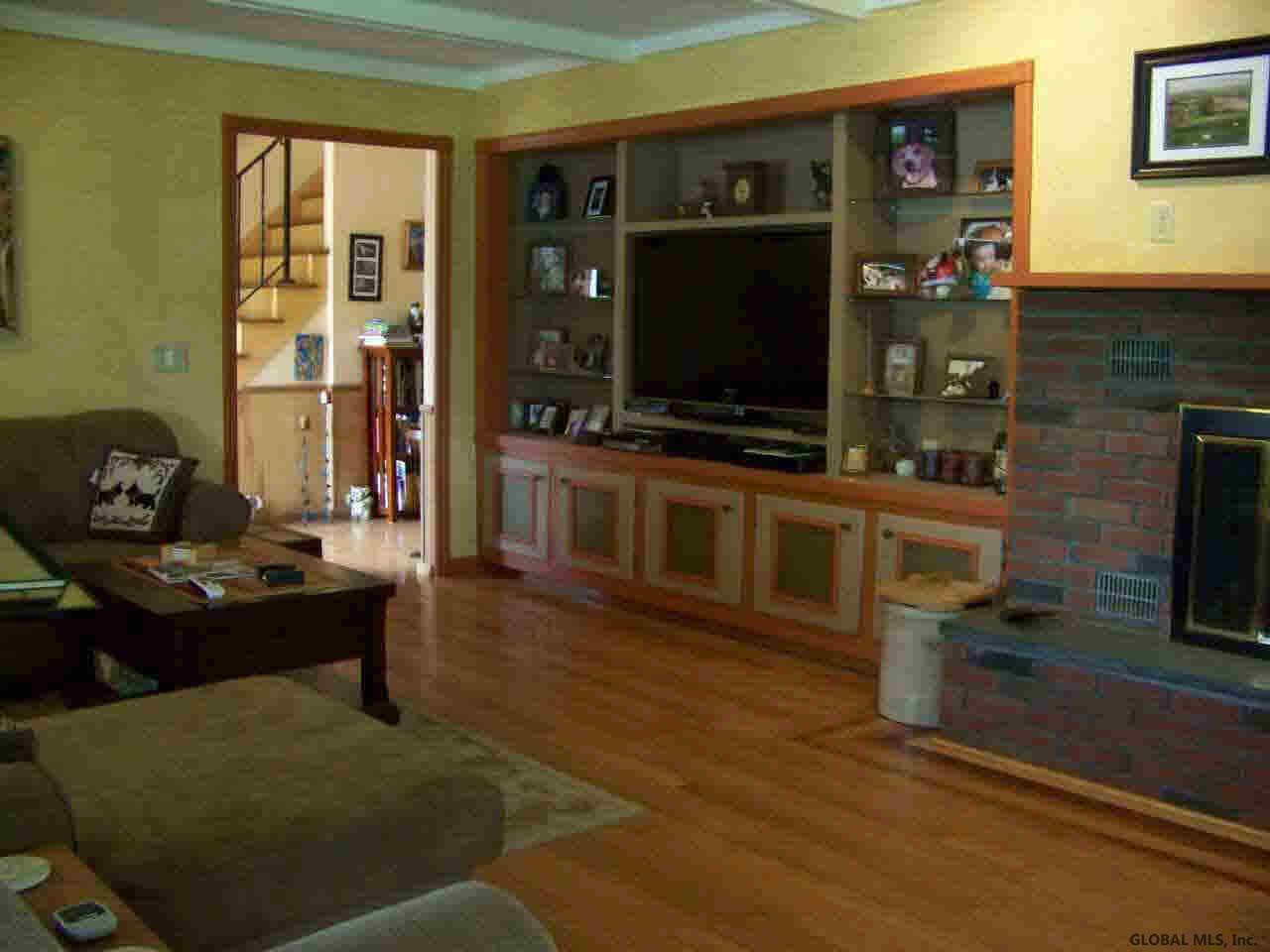 1527 West River Road Moreau, NY 12831 - Photo 7 of 32 Photo 7