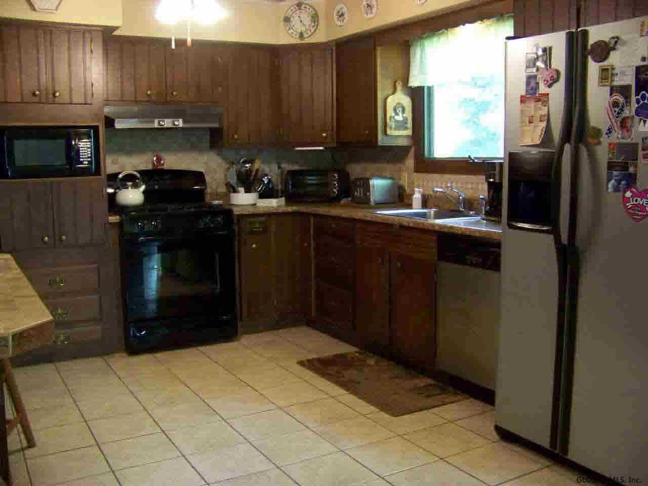 1527 West River Road Moreau, NY 12831 - Photo 10 of 32 Photo 10