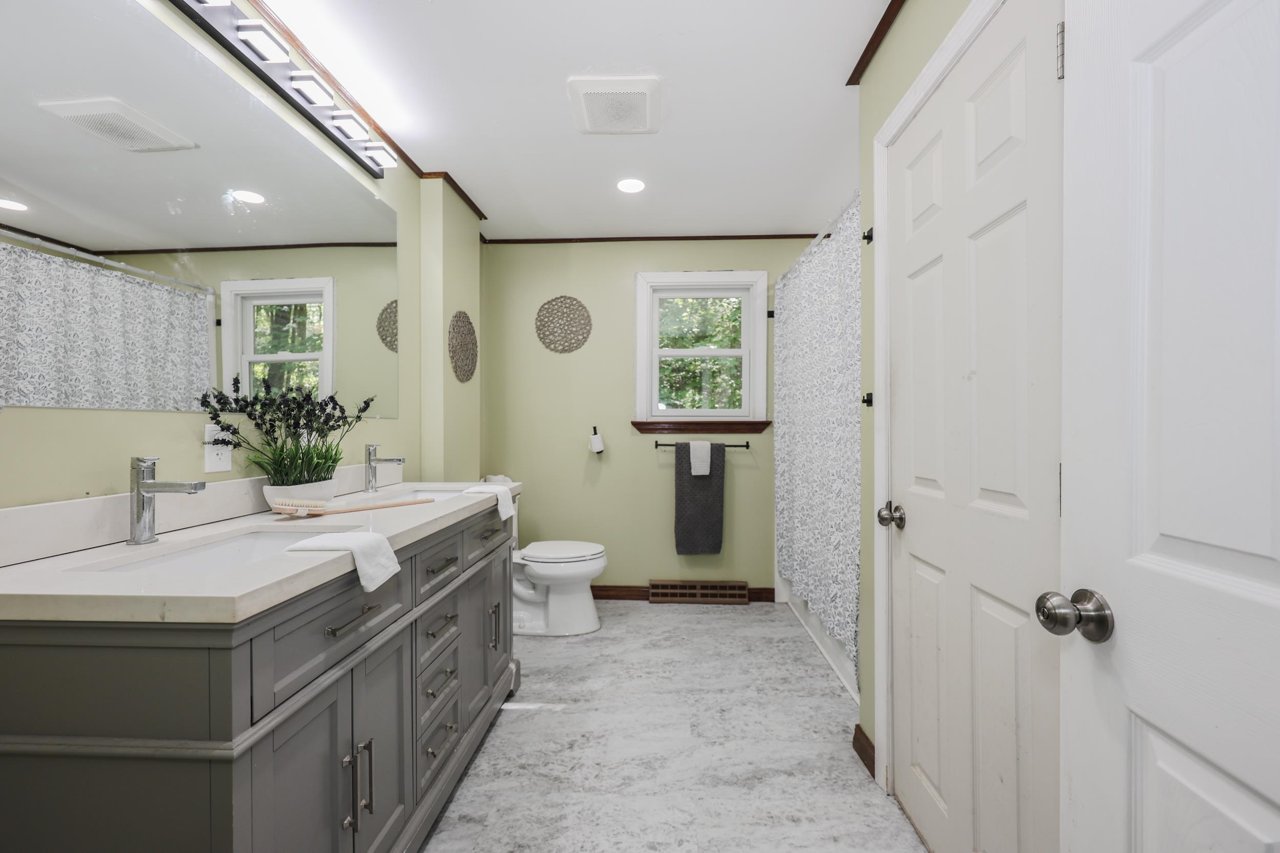 105 Kilrea Road Derry, NH 03038 - Photo 7 of 28