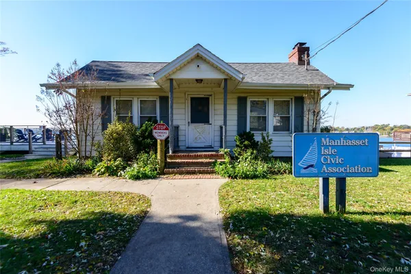 $4,300 | 57 Sagamore Hill Drive, Unit A, Port Washington, NY 11050