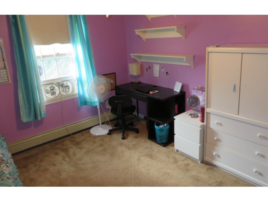113 Conant Road Nashua, NH 03062 - Photo 11 of 22