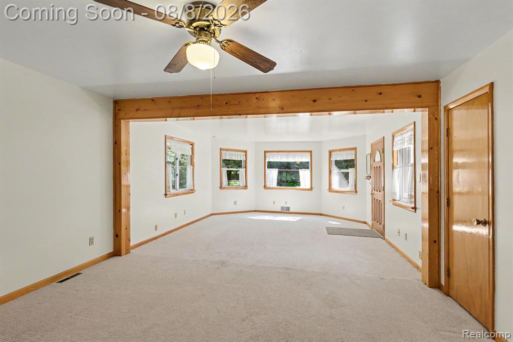 6095 Tipsico Lake Road Holly, MI 48442 - Photo 4 of 23 Gallery Image 4