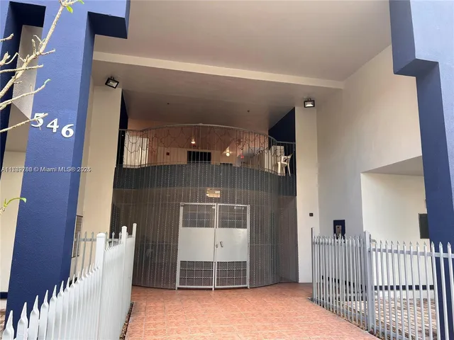 $195,000 | 546 Southwest 1st Street, Unit 611, Miami, FL 33130