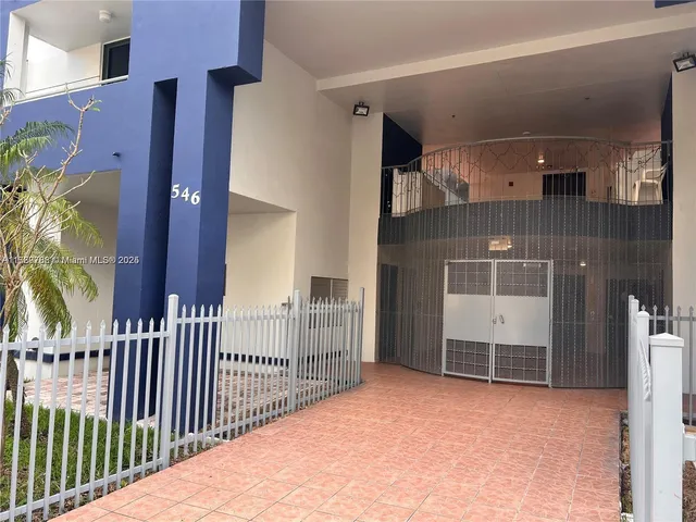 $195,000 | 546 Southwest 1st Street, Unit 611, Miami, FL 33130