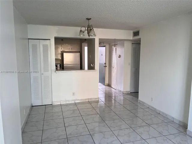 $195,000 | 546 Southwest 1st Street, Unit 611, Miami, FL 33130