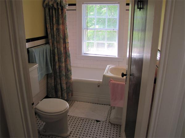 15 Morey Road Boston, MA 02132 - Photo 11 of 13 Gallery Image 11