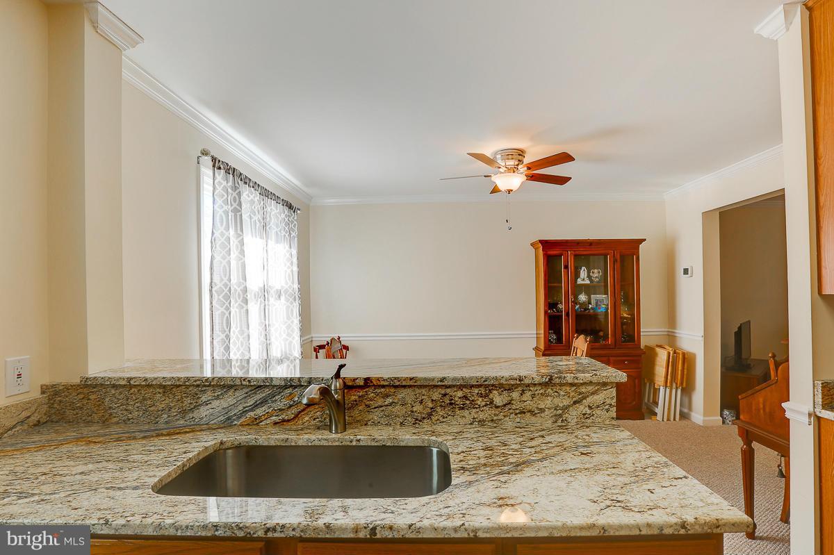 5669 Leiden Road Baltimore, MD 21206 - Photo 9 of 27 Kitchen