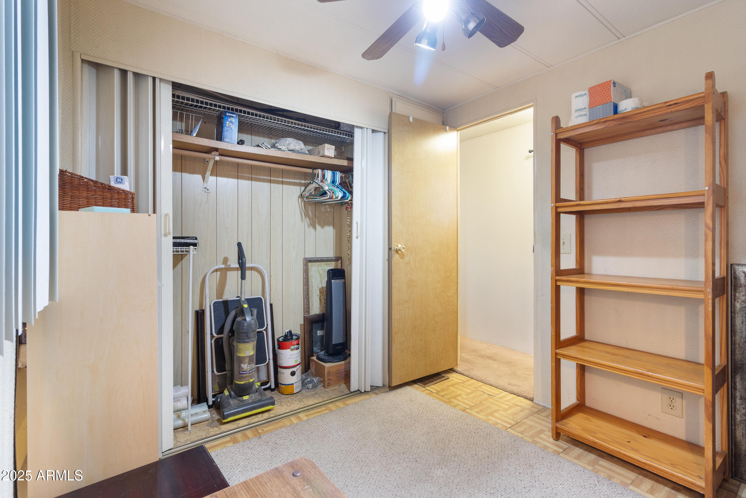 701 South Dobson Road, Unit 16 Mesa, AZ 85202 - Photo 28 of 55 a view of a room with gym equipment
