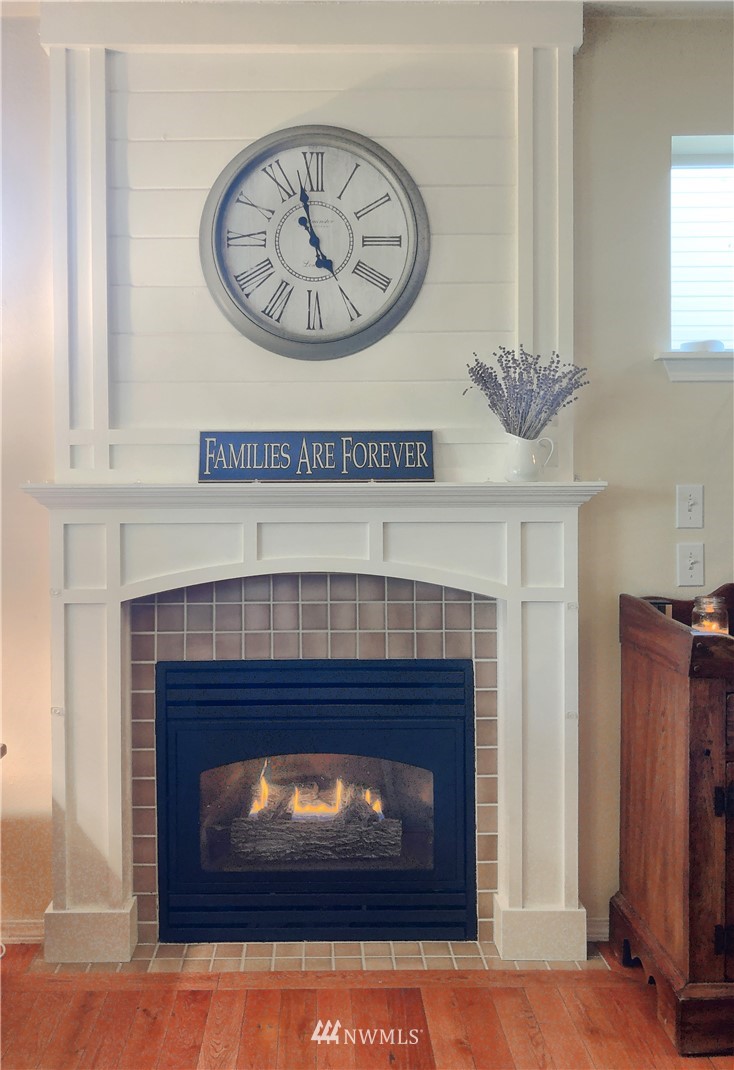 1436 Rooklidge Street DuPont, WA 98327 - Photo 6 of 24 Gallery Image 6