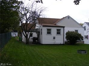 1840 Jefferson Road Northeast Massillon, OH 44646 - Photo 4 of 18