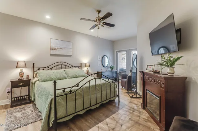 $330,000 | 2252 Beach Drive, Unit 2502, Gulfport, MS 39507