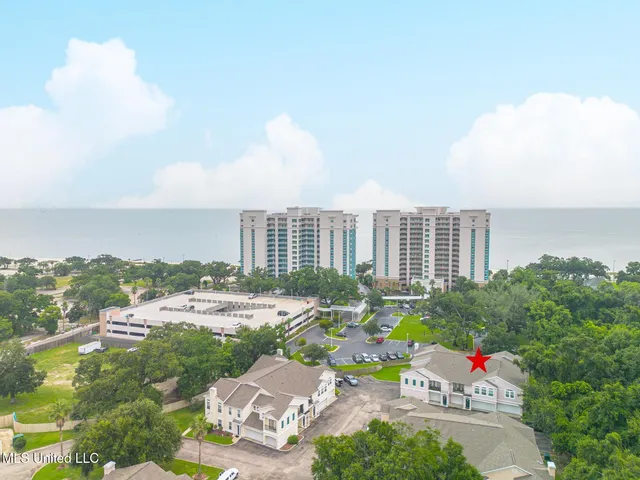 $330,000 | 2252 Beach Drive, Unit 2502, Gulfport, MS 39507