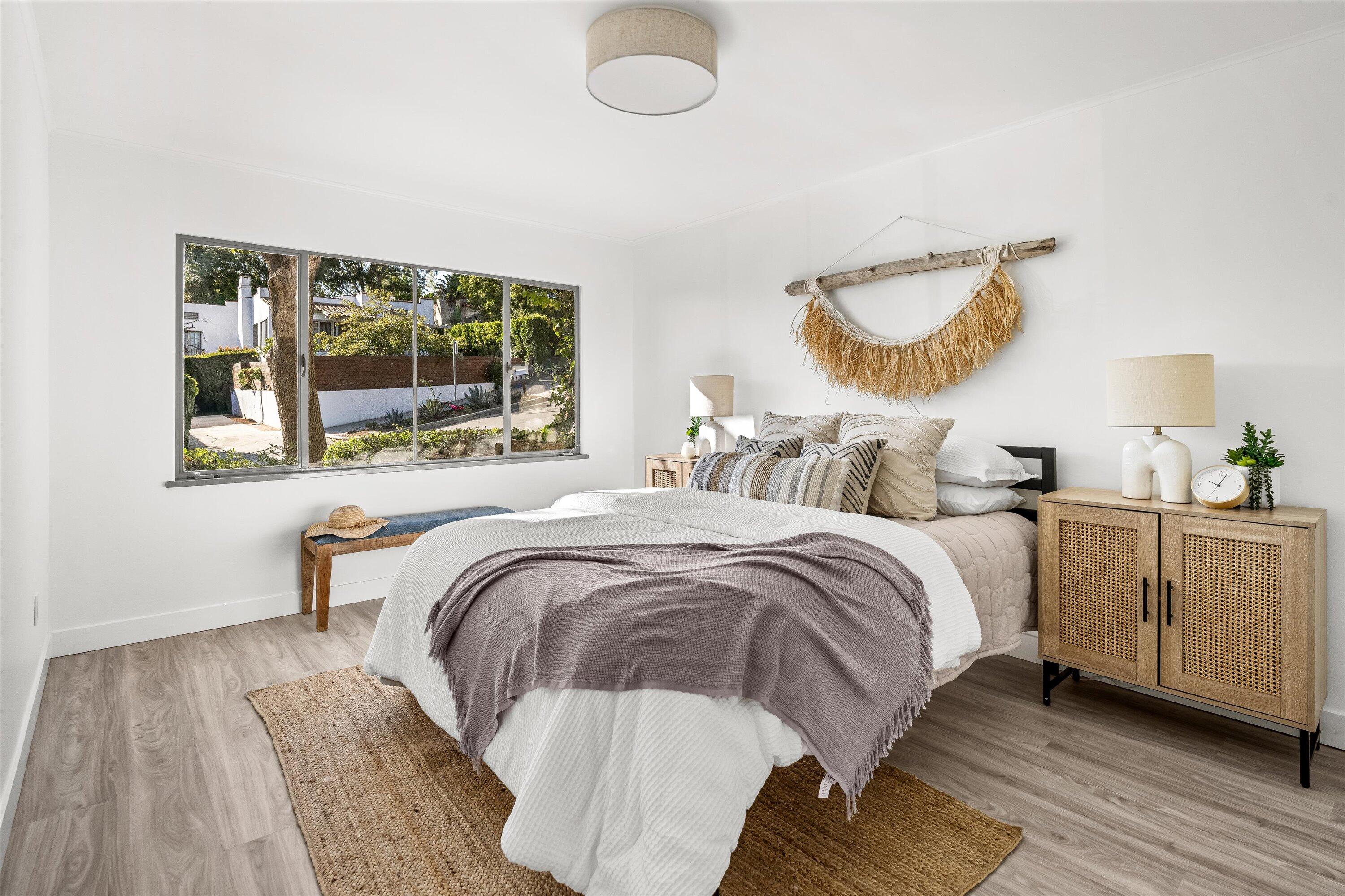 1418 Alta Vista Road, Unit A Santa Barbara, CA 93103 - Photo 11 of 31 Bedroom 2