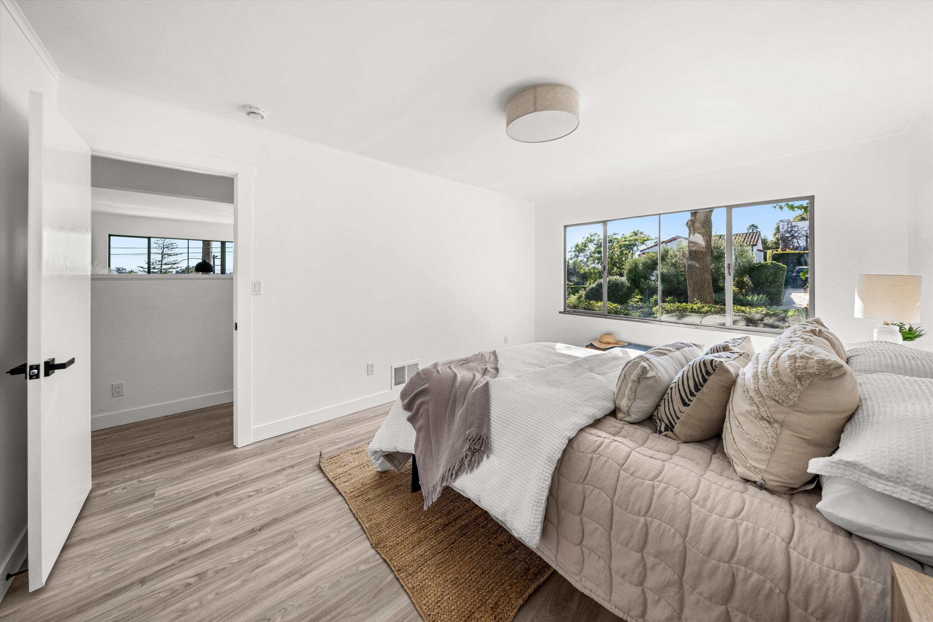 1418 Alta Vista Road, Unit A Santa Barbara, CA 93103 - Photo 12 of 31 Bedroom 2