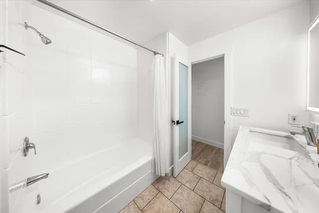 $7,700 | 1418 Alta Vista Road, Unit A, Santa Barbara, CA 93103