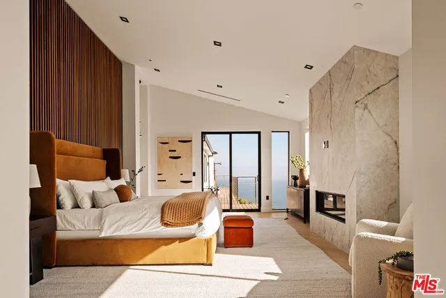 $5,995,000 | 5877 Trancas Canyon Road, Malibu, CA 90265