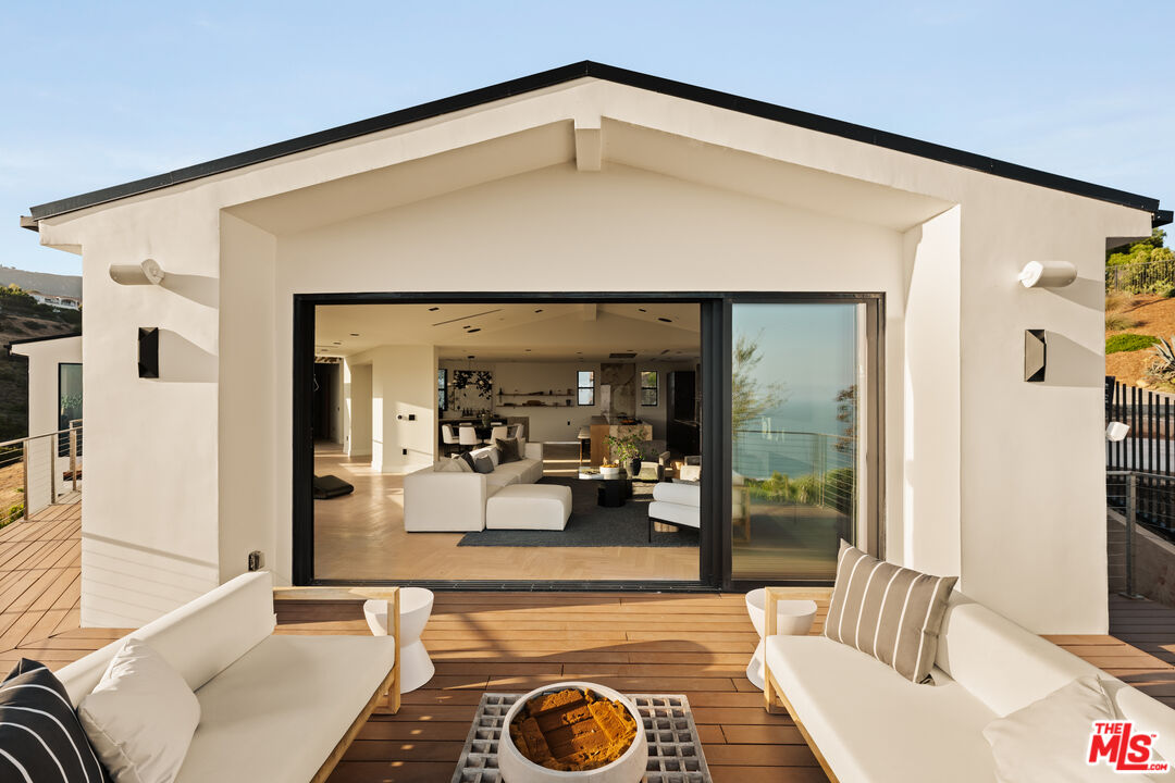 5877 Trancas Canyon Road Malibu, CA 90265 - Photo 21 of 30