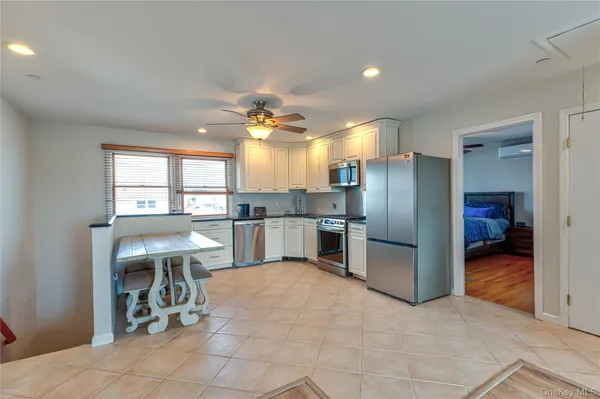 $759,000 | 912 Pacific Street, Lindenhurst, NY 11757