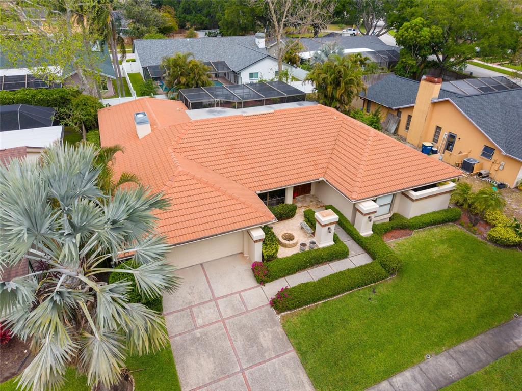 1504 Ridge Top Way Clearwater, FL 33765 - Photo 2 of 67 Gallery Image 2