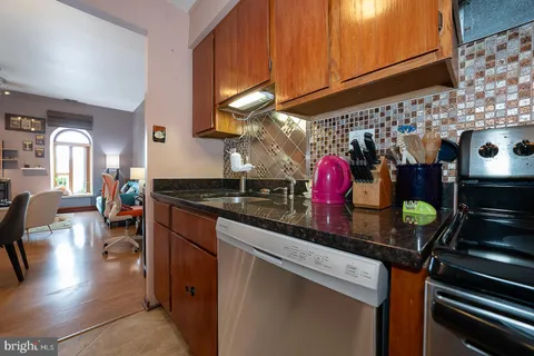 $249,000 | 825 North 29th Street, Unit 4G, Philadelphia, PA 19130