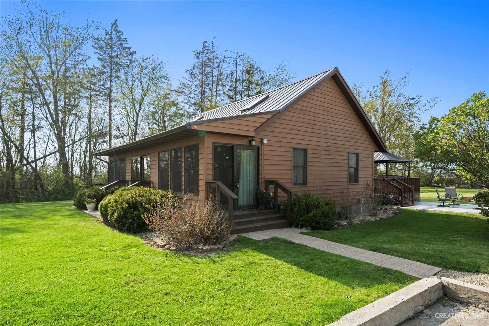 2820 Chicago Road Compton, IL 61318 - Photo 2 of 41 a view of a house with a yard