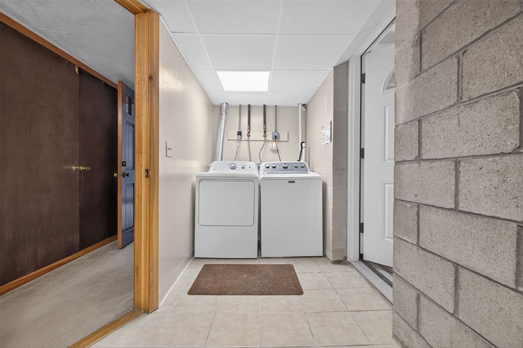 168 Groton Road Westford, MA 01886 - Photo 36 of 42