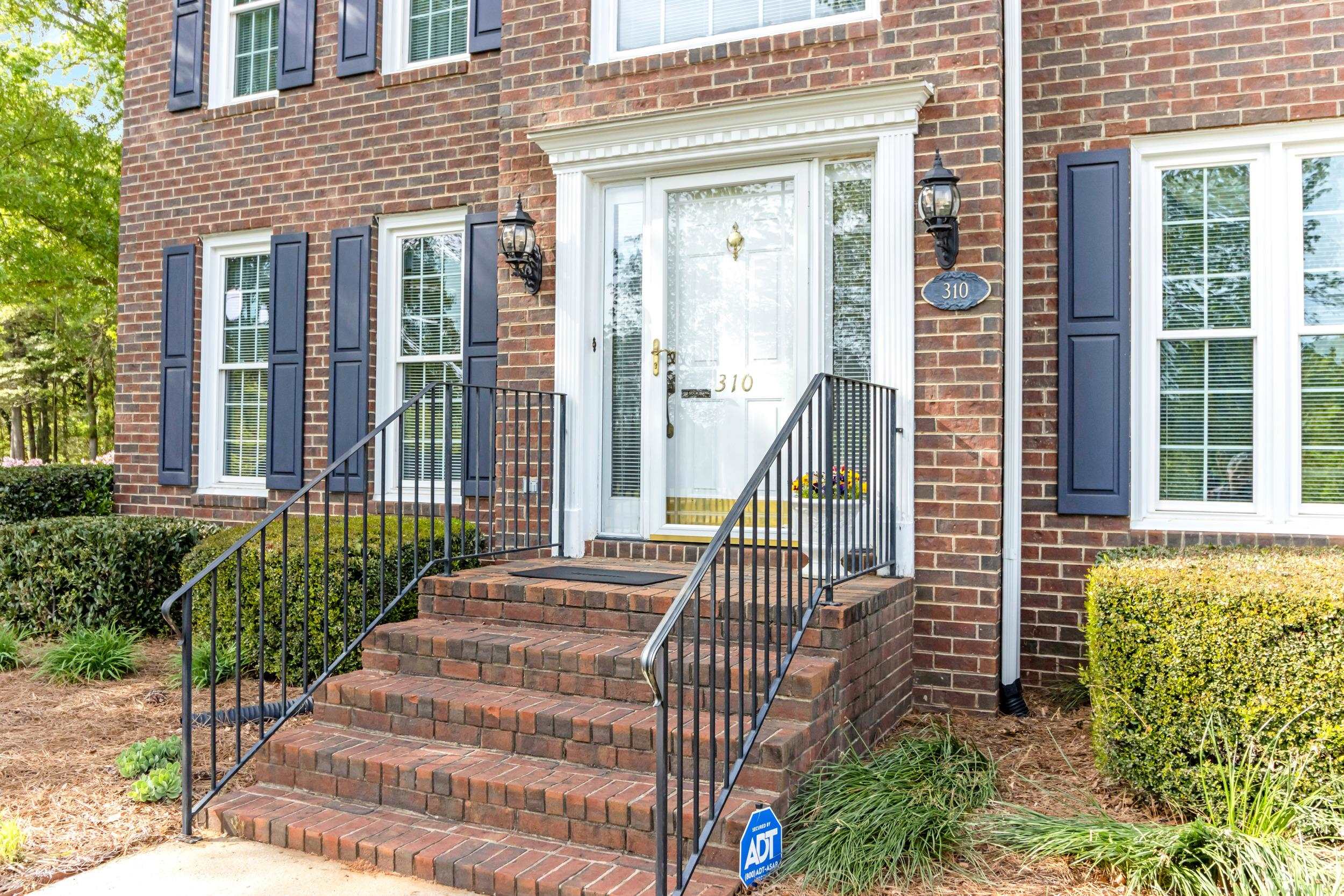 310 Meathward Circle Moore, SC 29369 - Photo 2 of 48