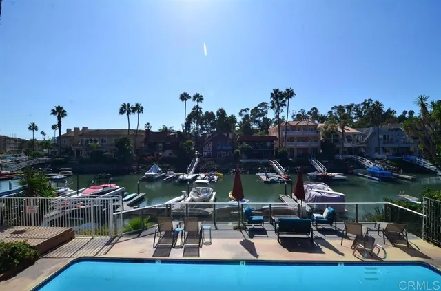 $4,300 | 4637 Park Drive, Unit 3, Carlsbad, CA 92008