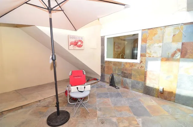 $4,300 | 4637 Park Drive, Unit 3, Carlsbad, CA 92008