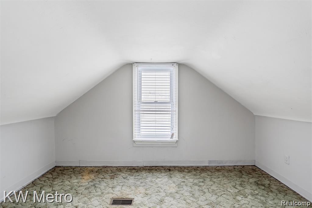 3617 Harrison Avenue Rochester Hills, MI 48307 - Photo 34 of 44