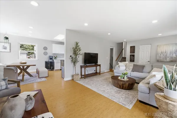 $509,900 | 1209 Laurel Lane, Naperville, IL 60540