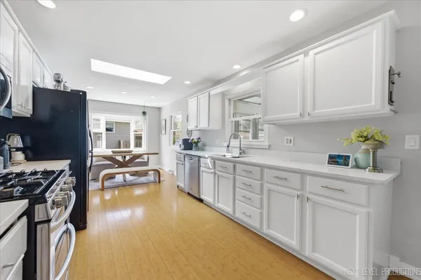 $509,900 | 1209 Laurel Lane, Naperville, IL 60540