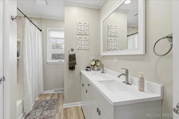 $509,900 | 1209 Laurel Lane, Naperville, IL 60540