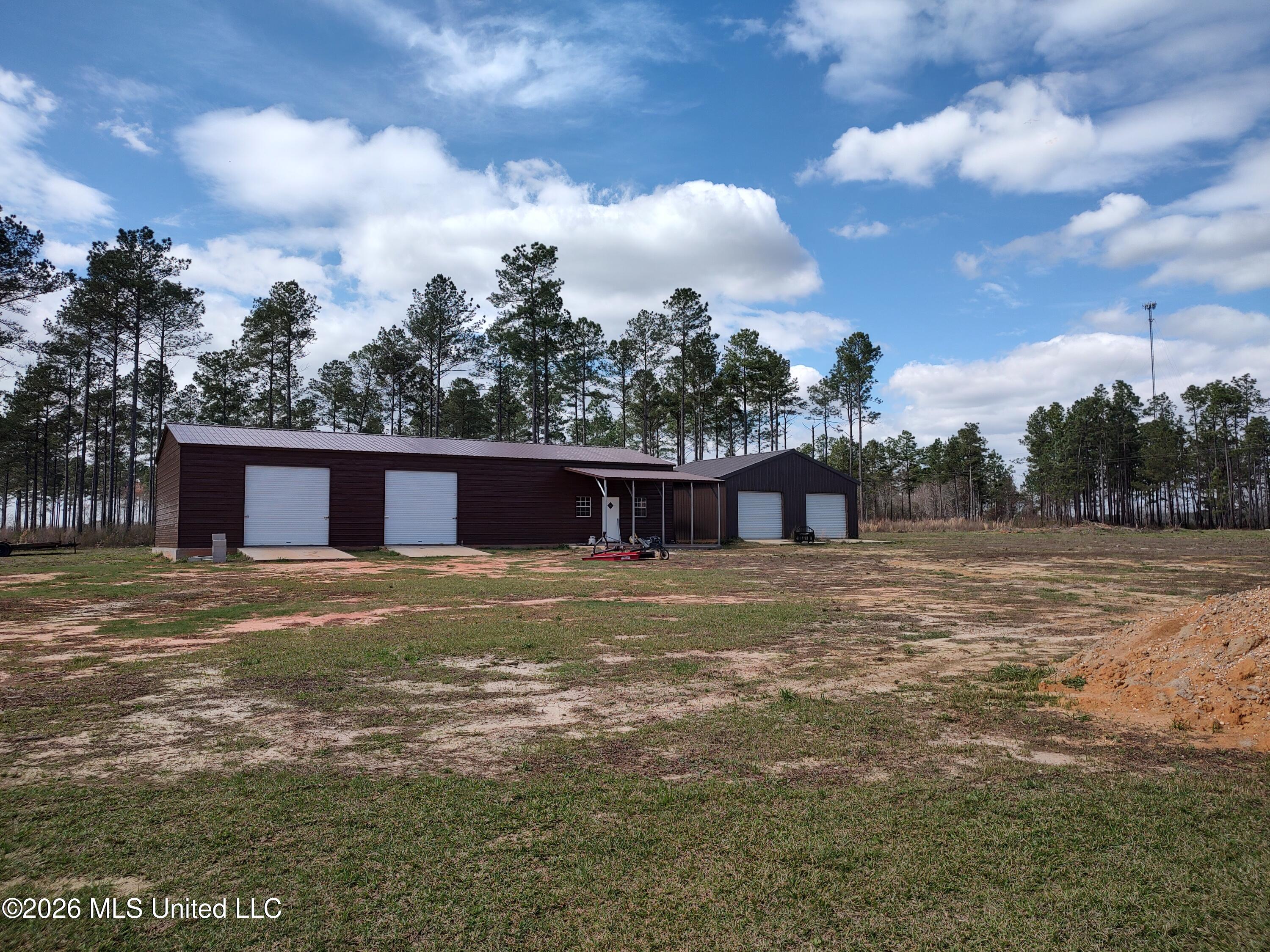 5279 Highway 13 Lumberton, MS 39455 - Photo 9 of 38 Workshop 30x70