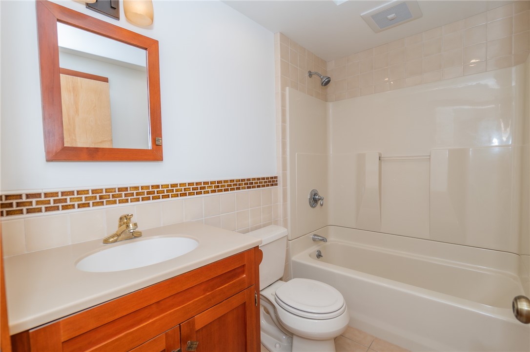 137 Kingstown Road Narragansett, RI 02882 - Photo 14 of 20