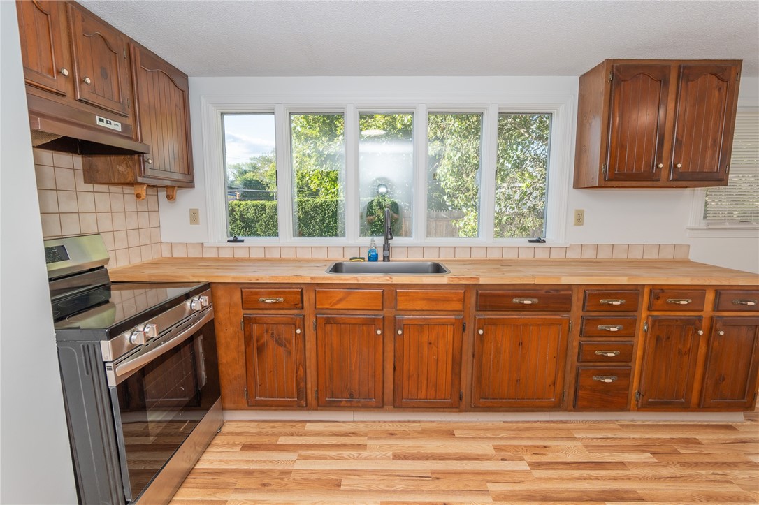 137 Kingstown Road Narragansett, RI 02882 - Photo 6 of 20